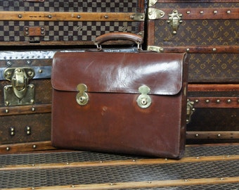 Sublime Double Lock English Leather Large Executives Briefcase