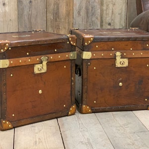 Antique Leather Matching Pair of Occasional Side Table Trunks image 5