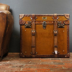 Handmade English Large Belted Occasional Side table Trunk image 3