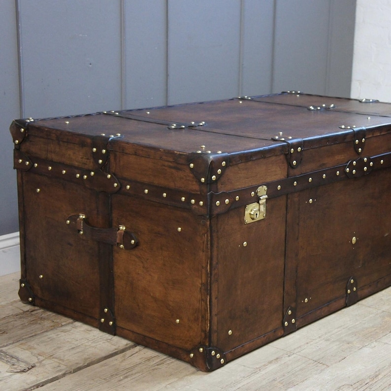 Heirloom Leather Trunk Coffee Table English Artisan Vegetable Tan Storage Chest Bild 1
