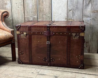 Antique leather chest - English handmade - unique leather