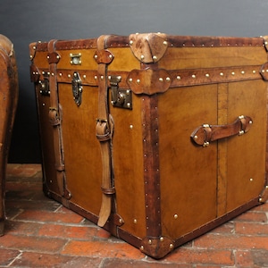 Handmade English Large Belted Occasional Side table Trunk image 10