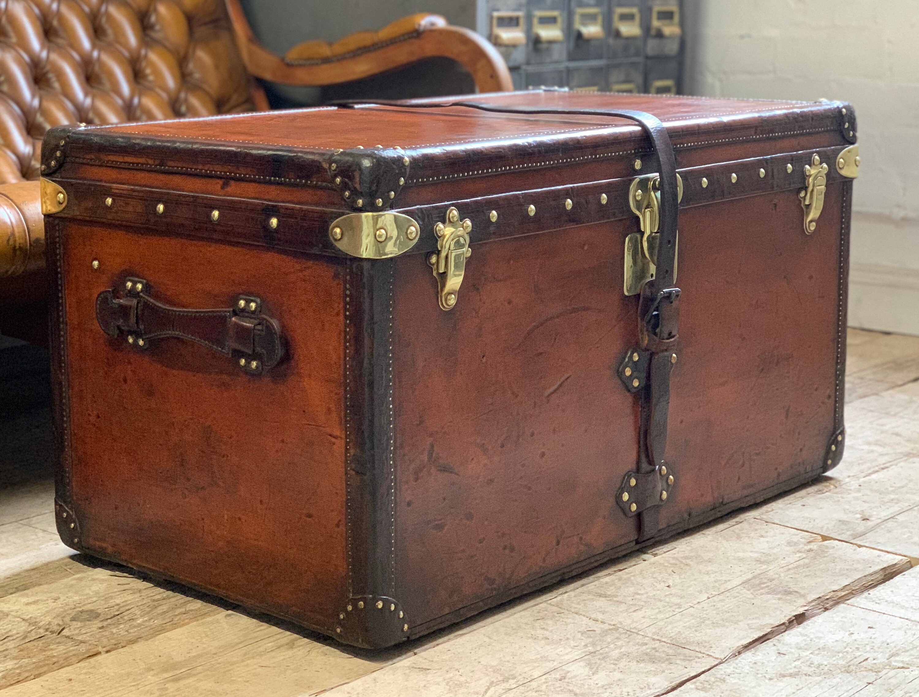 Louis Vuitton Antique Vuittonite Travel Trunk 