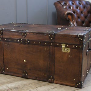 Heirloom Leather Trunk Coffee Table English Artisan Vegetable Tan Storage Chest Bild 6
