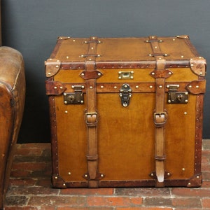 Handmade English Large Belted Occasional Side table Trunk image 2