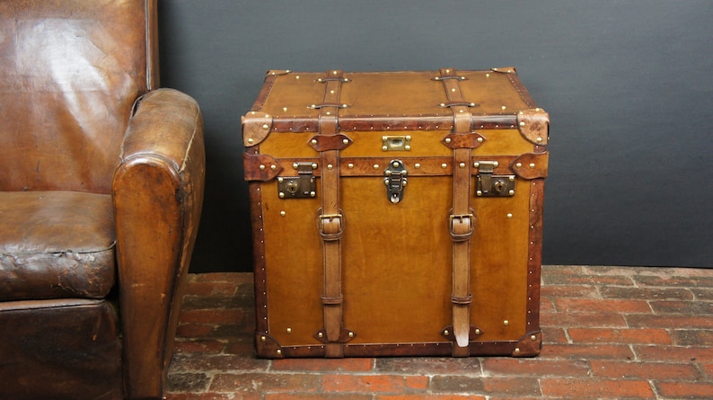 Handmade English Large Belted Occasional Side table Trunk image 2