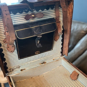 Rare Victorian Hatbox Trunk by John Pound London image 9