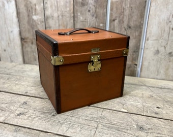 Antique Luxury French Hatbox Trunk Circa 1920s Travel Chest Antique Luggage