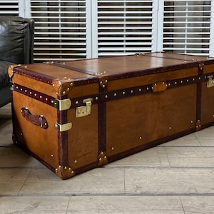 London Tan Handcrafted Leather Livingroom Trunk