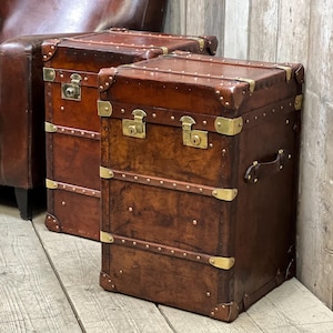 Baúl/cofre de viaje de cuero británico hecho a mano, mesa auxiliar, caja de almacenamiento, herrajes de latón.