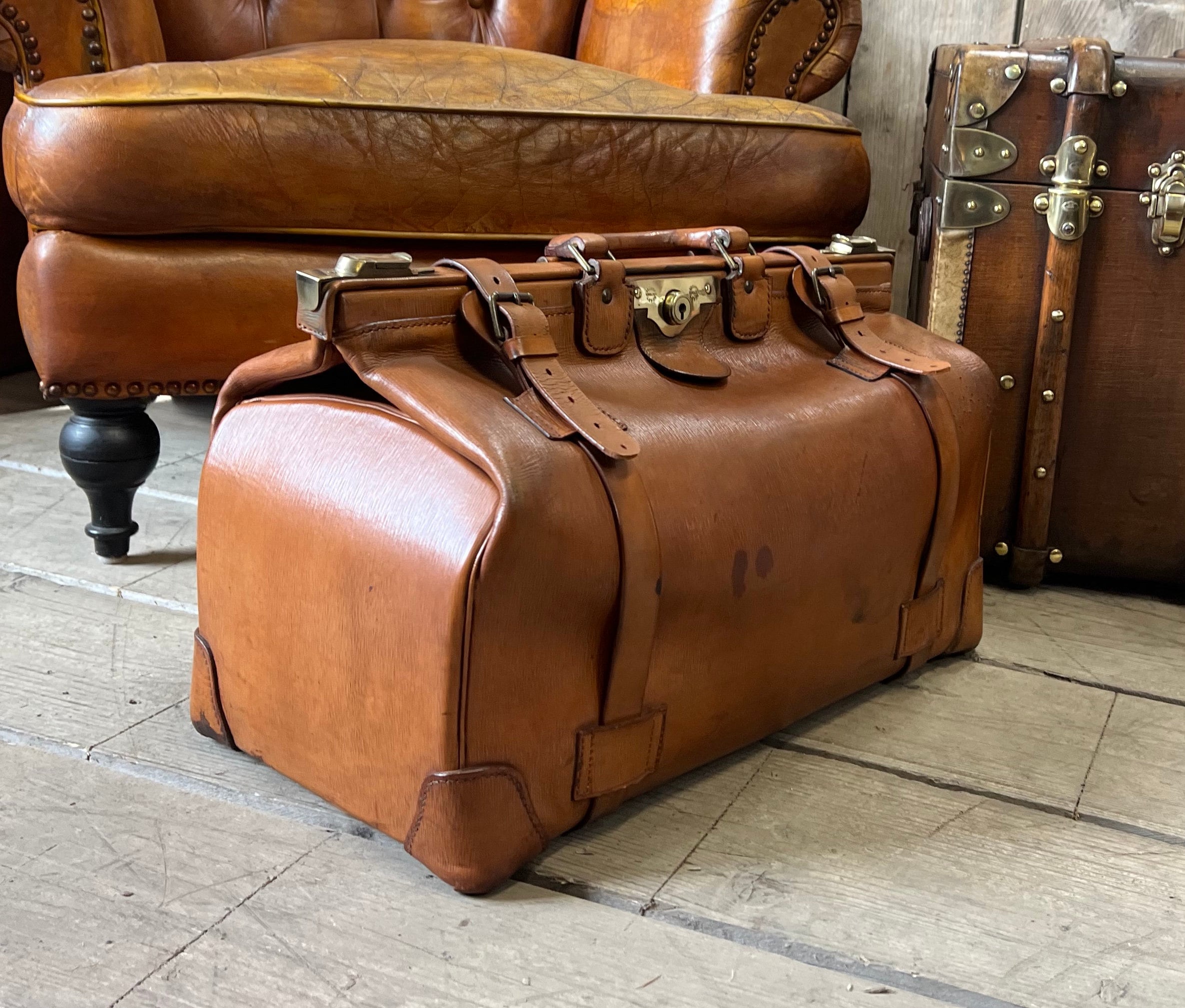 Luxury Bridle Leather Gladstone Bag