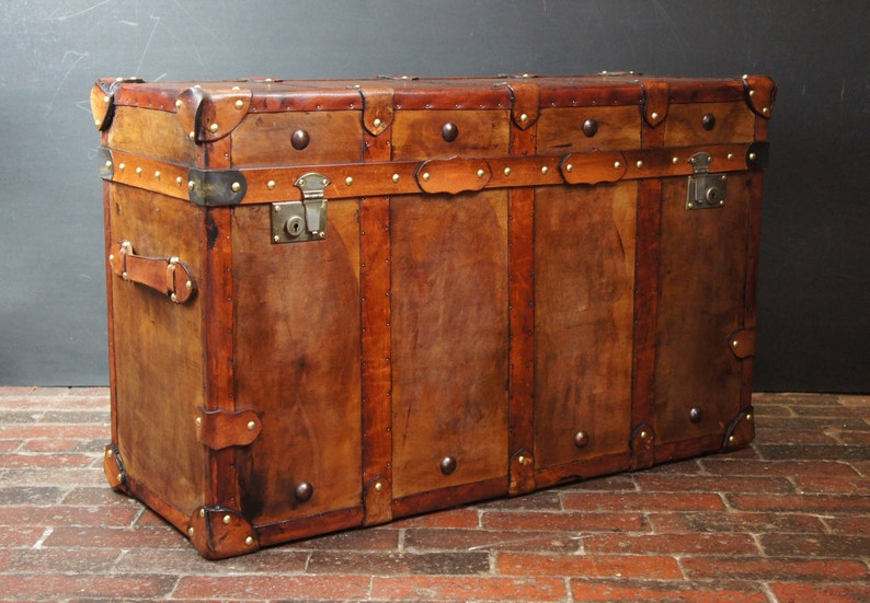 English Handmade Tan Leather Vintage Inspired Coffee Table Trunk image 2