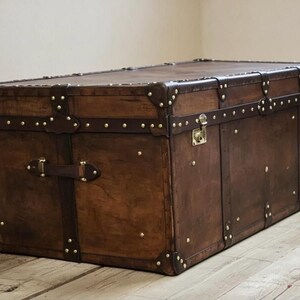 Storage Chest Coffee Table Leather Trunk Living Room Furniture Handmade English Artisan Vegetable Tan Brown Finish Heirloom Quality Piece Large Capacity Design Bedroom Ottoman Brass Hardware Details Unique Character Hand Dyed Chestnut Warm