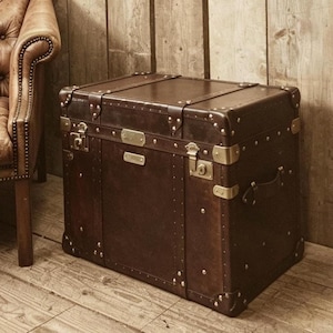 Handcrafted Storage Trunk Leather Chest Campaign Style Furniture Travel Inspired Design Premium Quality Construction English Craftsmanship Hand Dyed Bridle Leather Brass Fittings Console Table Side Furniture Living Room Bedroom Accent