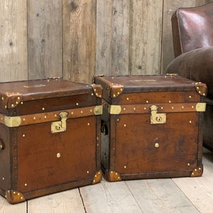 Antique Leather Matching Pair of Occasional Side Table Trunks image 6