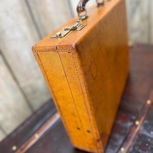 Luxury antique tan leather English attaché by Tanner & Krolle