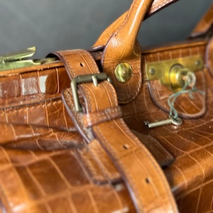 Luxury Mock Croc Gladstone Travel Bag by Fosters & Sons London image 8