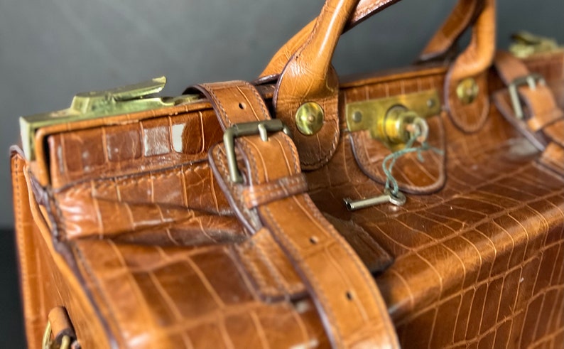Luxury Mock Croc Gladstone Travel Bag by Fosters & Sons London image 8