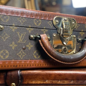 Louis Vuitton Vintage Red Epi Leather Serviette Conseiller Attache  Briefcase Strap Bag