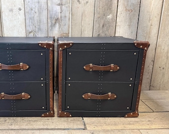 特注高級英国製レザーベッドサイドキャビネット - ブラック＆ブラウン