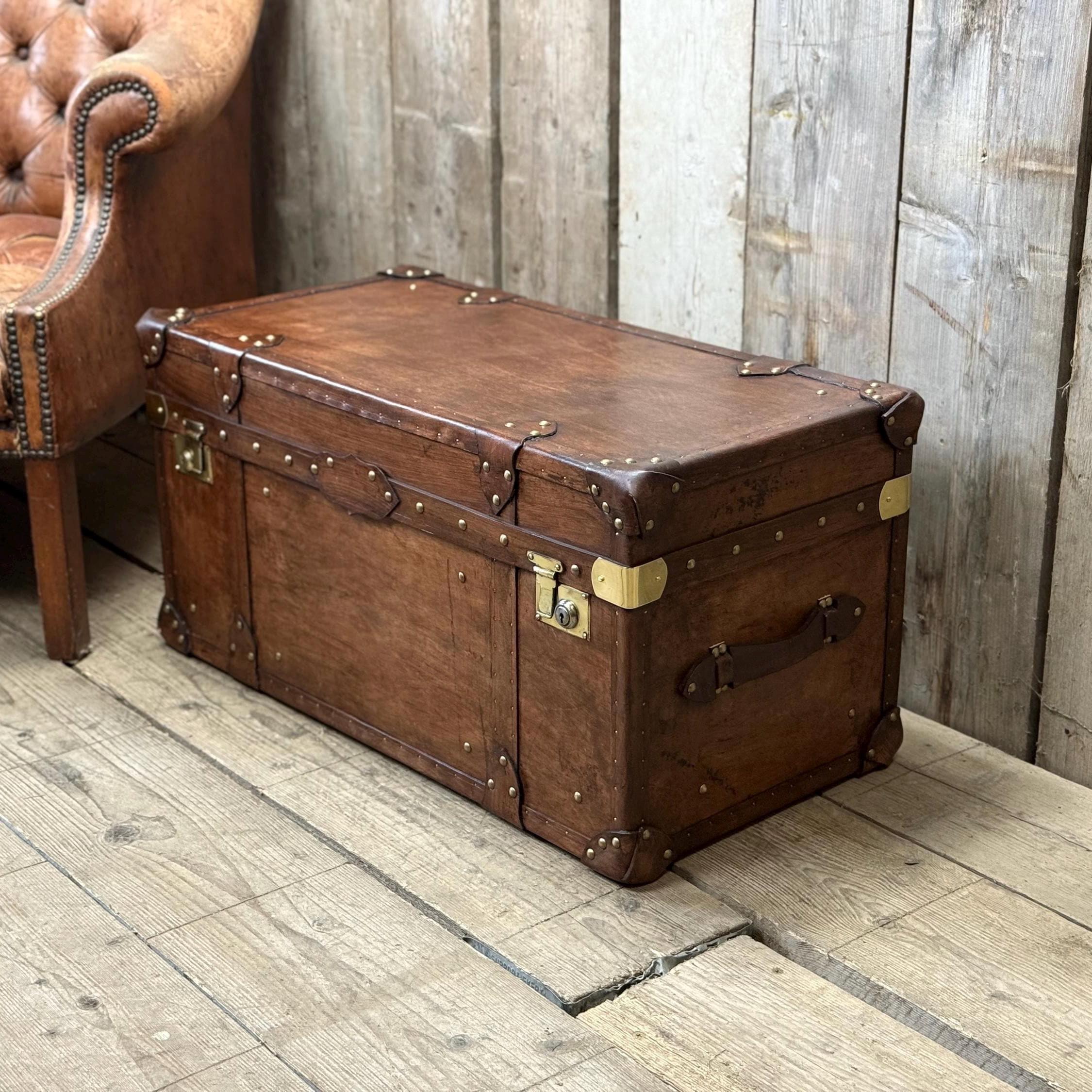 40's Vintage trunk case 1940s Trunk - Etsy UK
