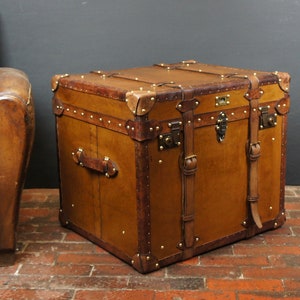 Handmade English Large Belted Occasional Side table Trunk image 4