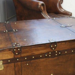Heirloom Leather Trunk Coffee Table English Artisan Vegetable Tan Storage Chest Bild 12