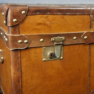 Handmade English London Tan Bespoke Coffee Table Trunk