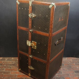 Luxury Antique Wardrobe Trunk by Goyard with Key image 1