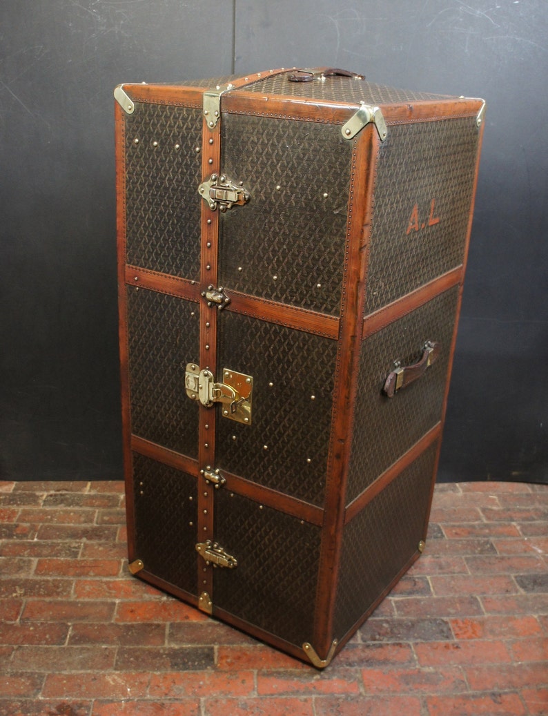 Luxury Antique Wardrobe Trunk by Goyard with Key image 1