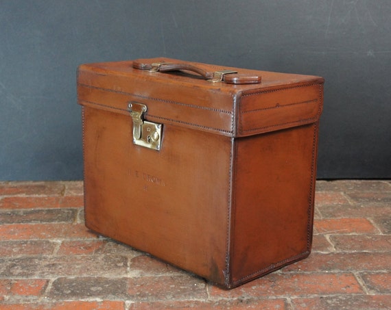 English Antique Leather Top Hat Hat Box 