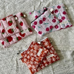 Small Wallet key chain pouch, mini clutch, quilted zipper pouch / small card holder wallet / cosmetic pouch / card coin wallet pouch