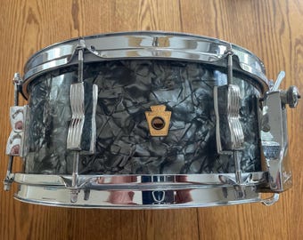 Vintage WFL Classic Snare Drum.