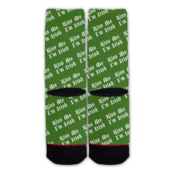 St Patrick/'s Day Ladies Crew Length Socks Green Stripes Kiss Me I/'m Irish