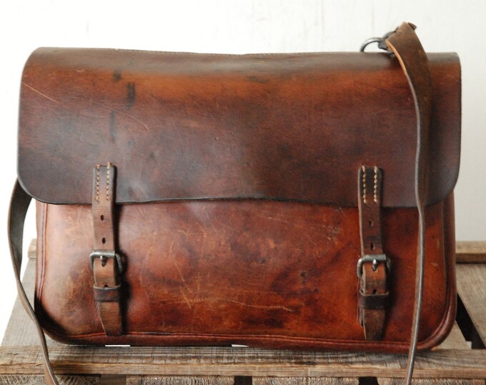 Vintage Swiss Army Messenger Bag of the 40s Man Bag Crossbody Mens