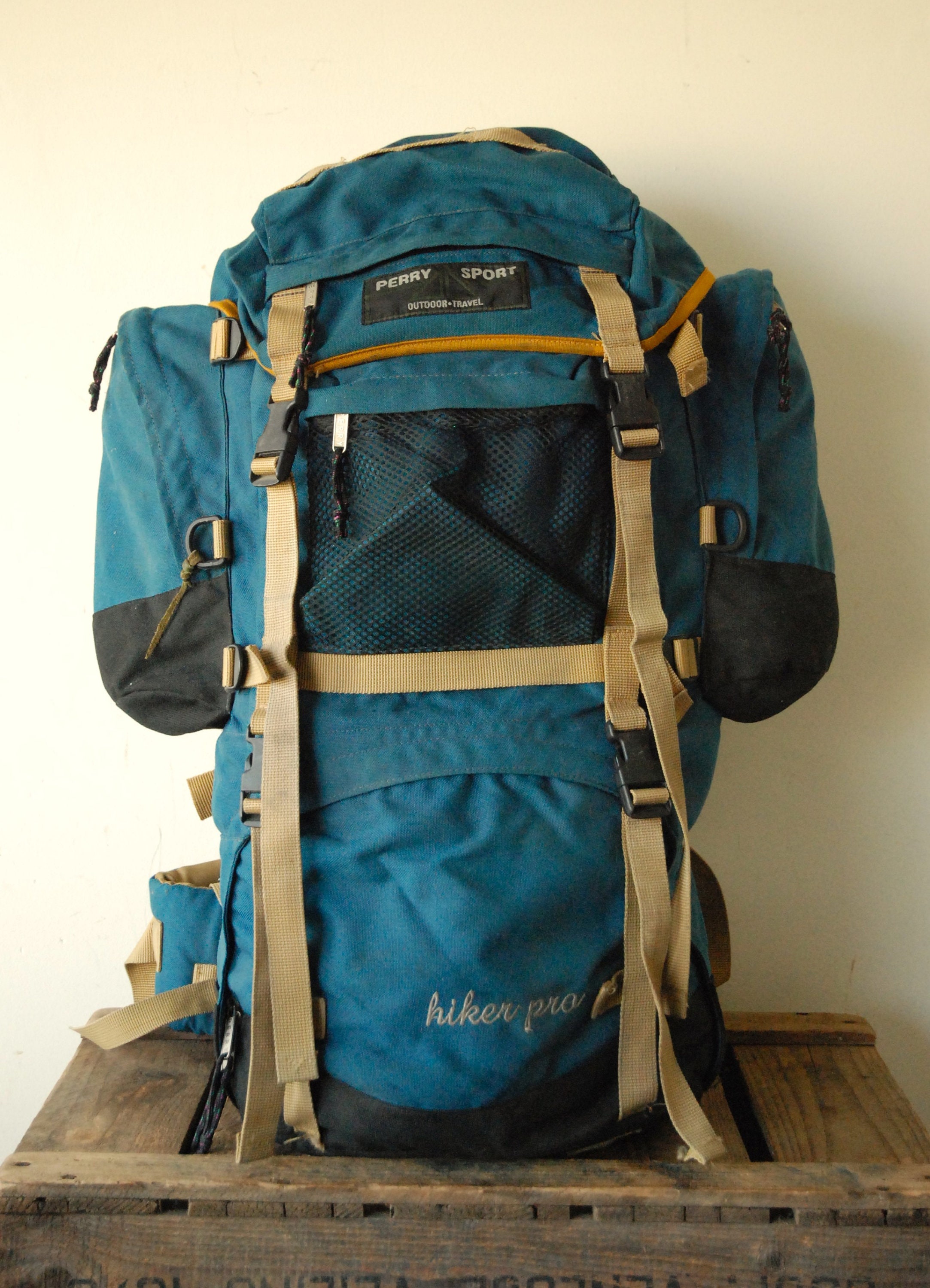 Vintage perry sport alpine climbing rucksack Mountaineering backpack from the 90s canvas Etsy Nederland