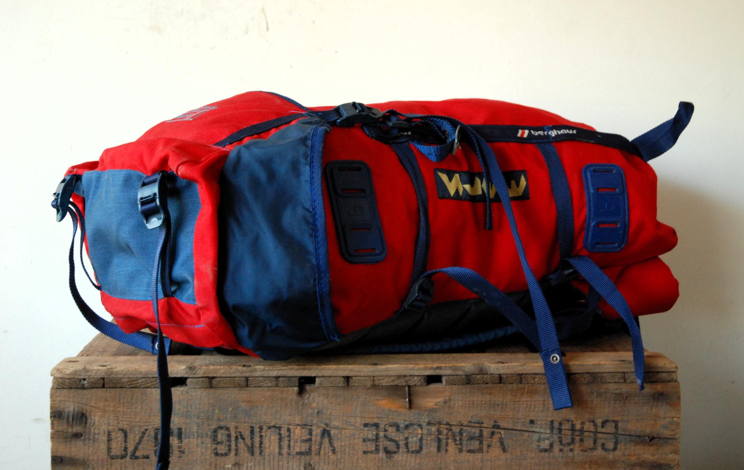 berghaus travel backpack Unisex Hiking Arrow within reach Berghaus F-Light 18L Backpack