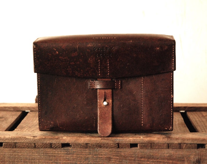 Vintage Swiss Army First Aid Medic Bag leather Case of the Swiss