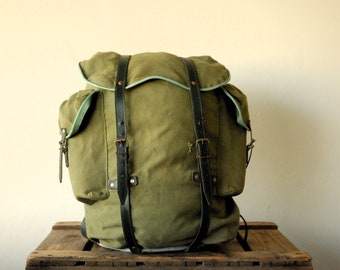 Vintage Norwegian Army Style Metal External Frame Backpack Green - Hiking - Fishing - Bushcraft - Outdoor