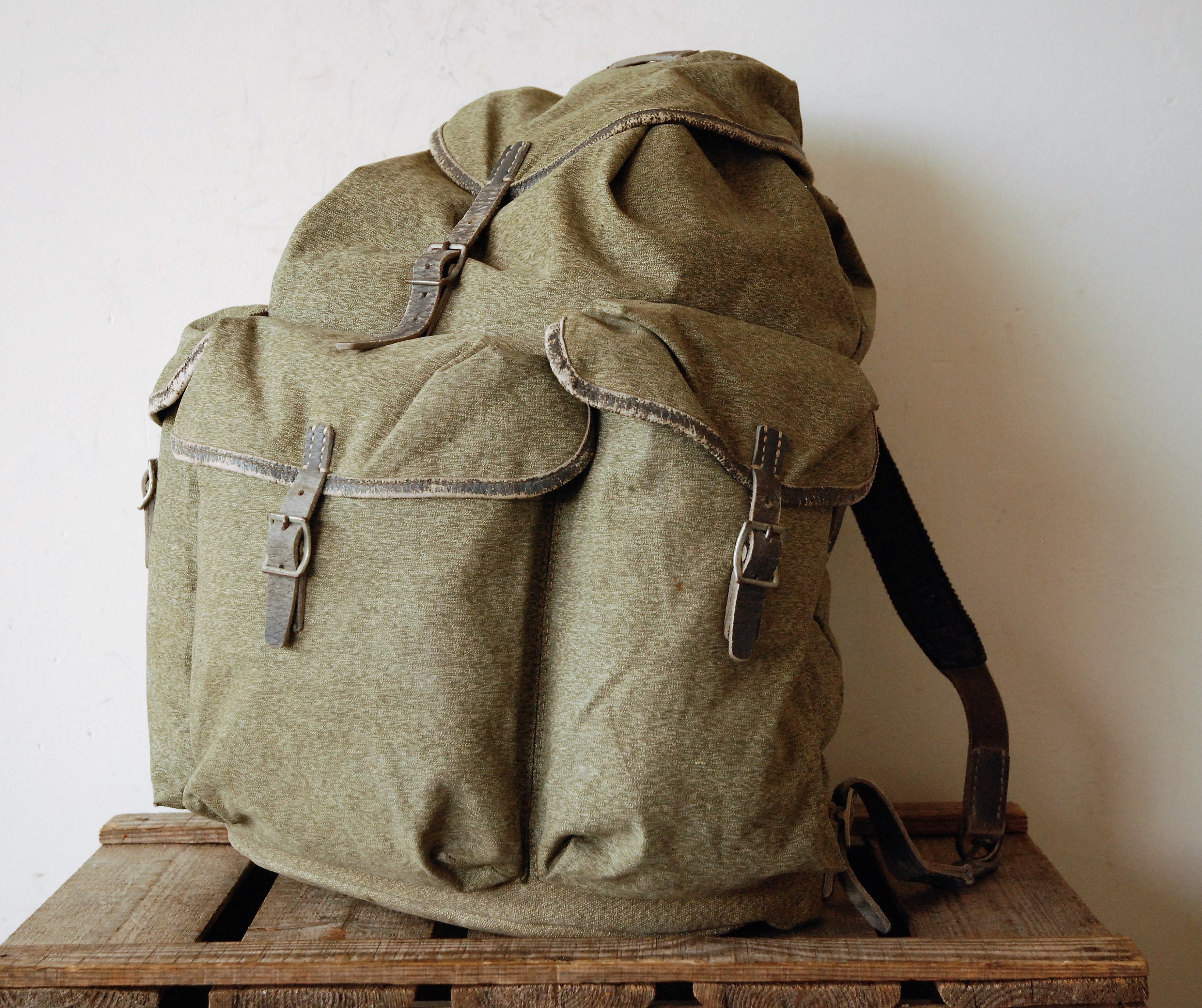 Swiss Army Backpack Rucksack Salt and Pepper Vintage Etsy