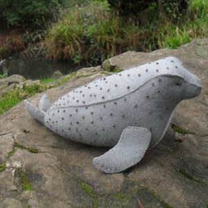Common seal hauntie: downloadable pdf pattern