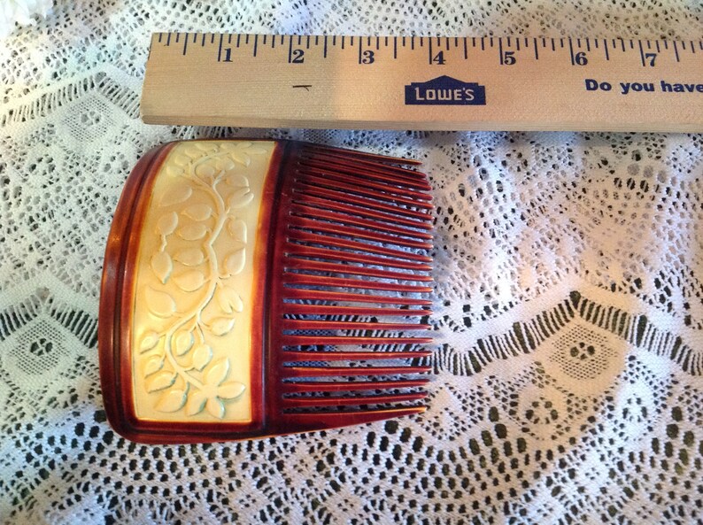 VINTAGE ART DECO,Bakelite Antigue Large Hair Comb