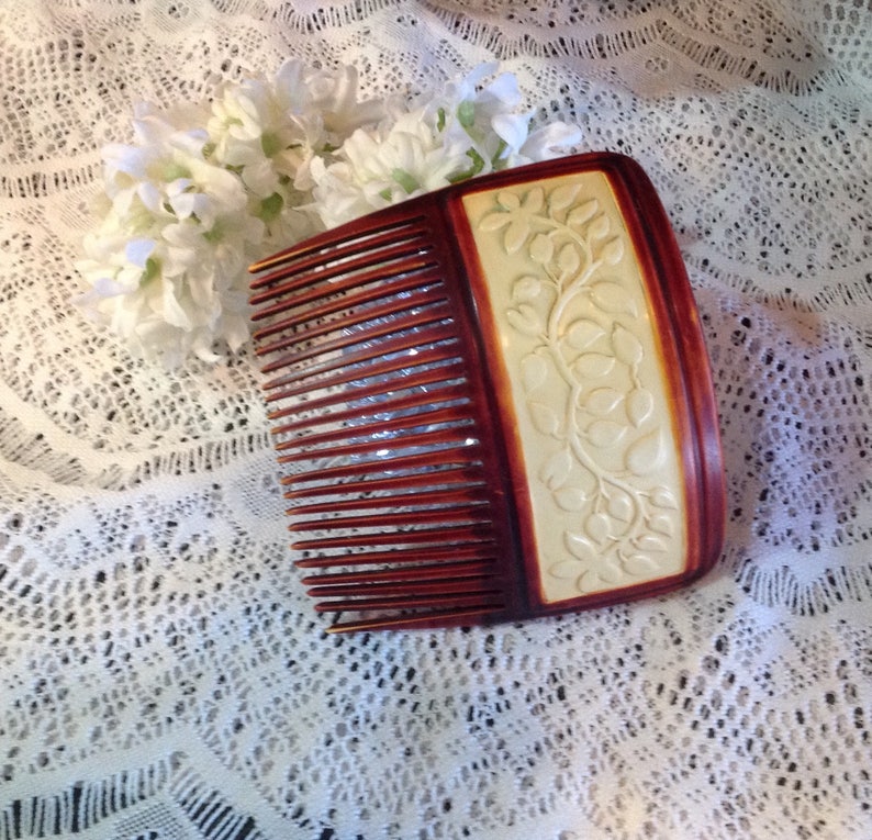 VINTAGE ART DECO,Bakelite Antigue Large Hair Comb