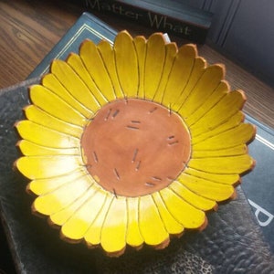Handmade leather bowl sunflower design valet tray perfect for bedroom, living room, great mother's day gift