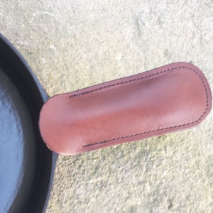 Custom Leather Cast Iron Pan Holder for Pans & Skillets - Hand cut, sewn on Vintage Machine perfect gift for grill BBQ cooking Made in USA