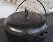 Vintage cast iron griswold dutch oven pot kitchenwares collectible griswold Wagner ware 8