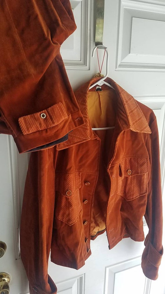 red velvet leisure suit