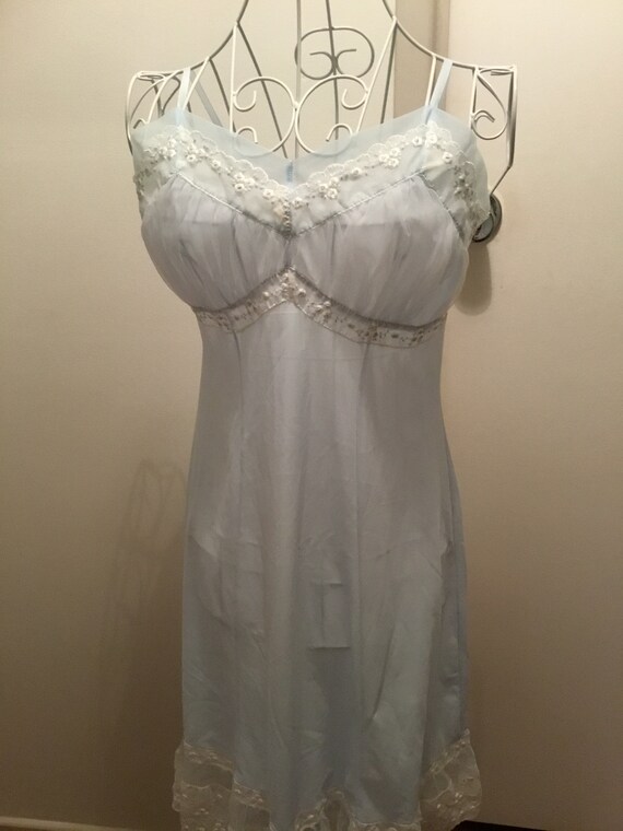 Pale Blue vintage slip, 50s style slip, vintage li