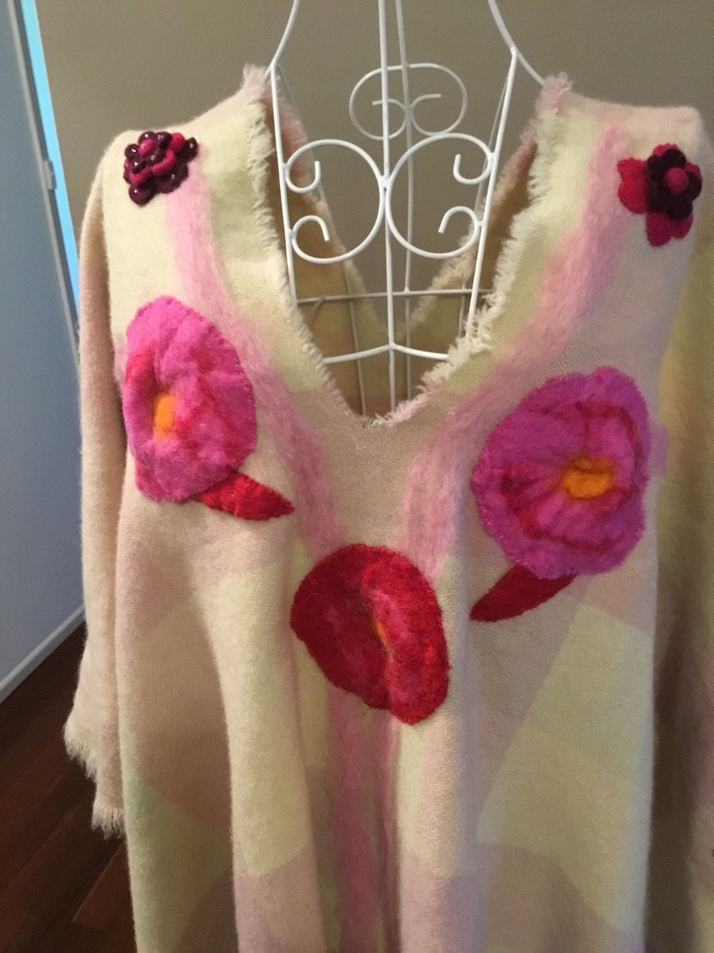 Poncho shawl Pale pink and cream pure wool Plus size wrap,Plus size clothing poncho Cover Up