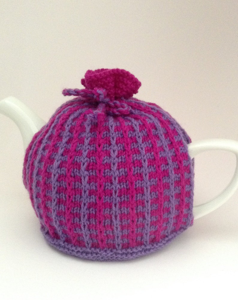 Vintage two colour tea cosy knitting pattern teapot cover Etsy
